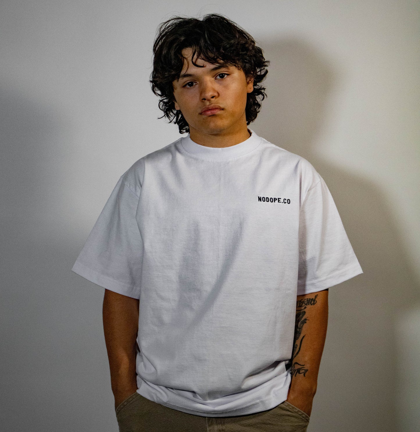 Unisex Oversized Minimalist T-Shirt (White)